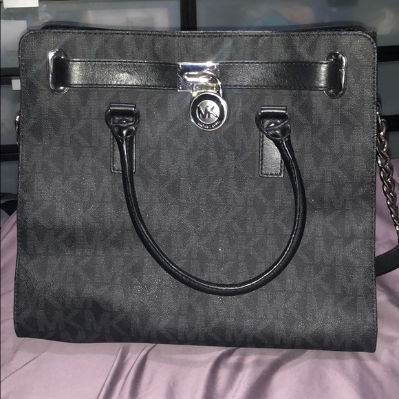 Michael Kors Handbags - MK bag - Black